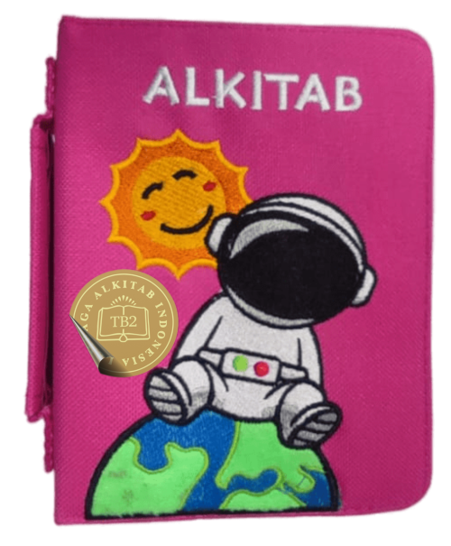 Alkitab Cover Astronot